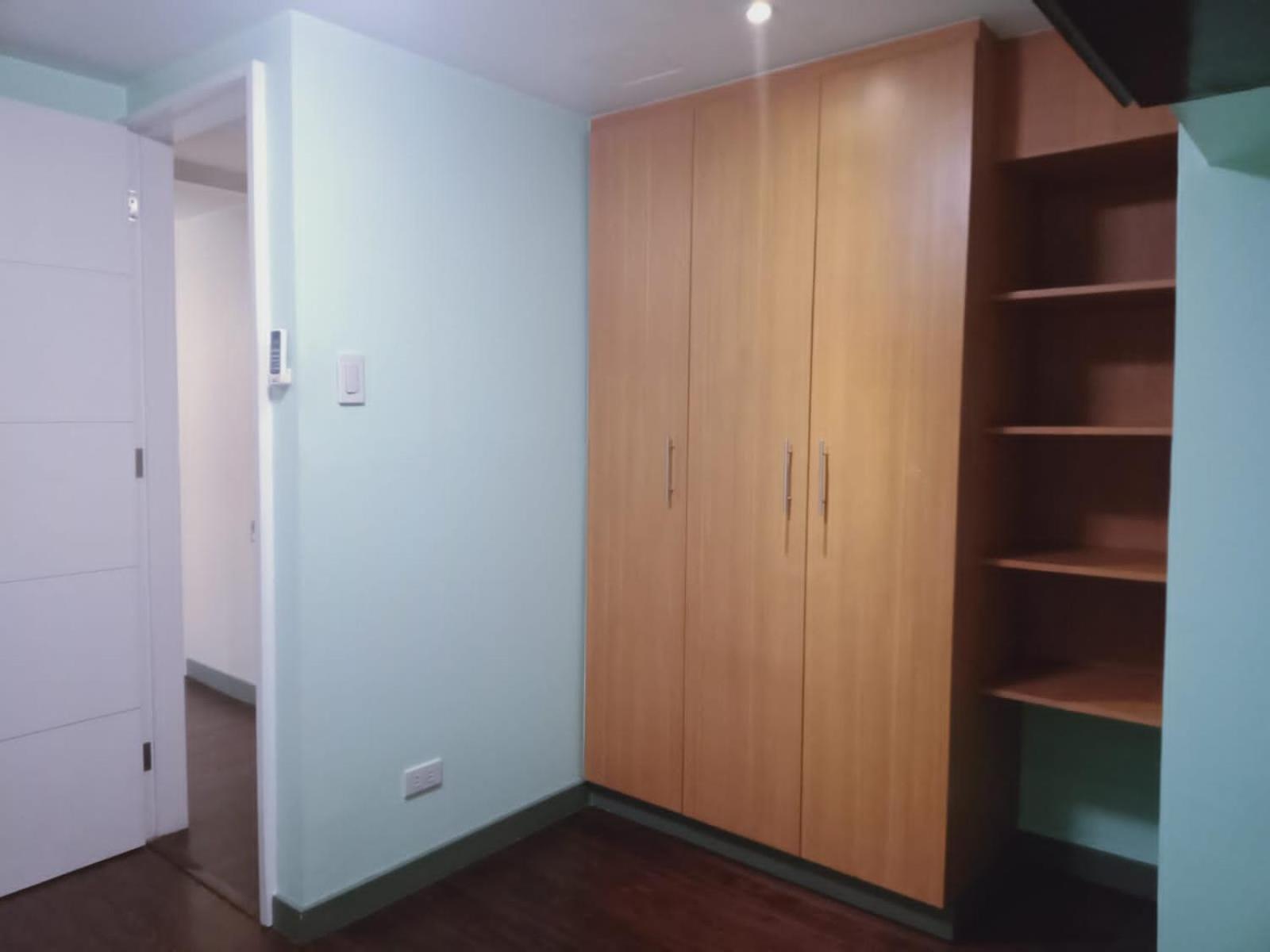 2 Bedrooms Units Forbes Area 5Th Avenue Bgc Center Manila Eksteriør billede