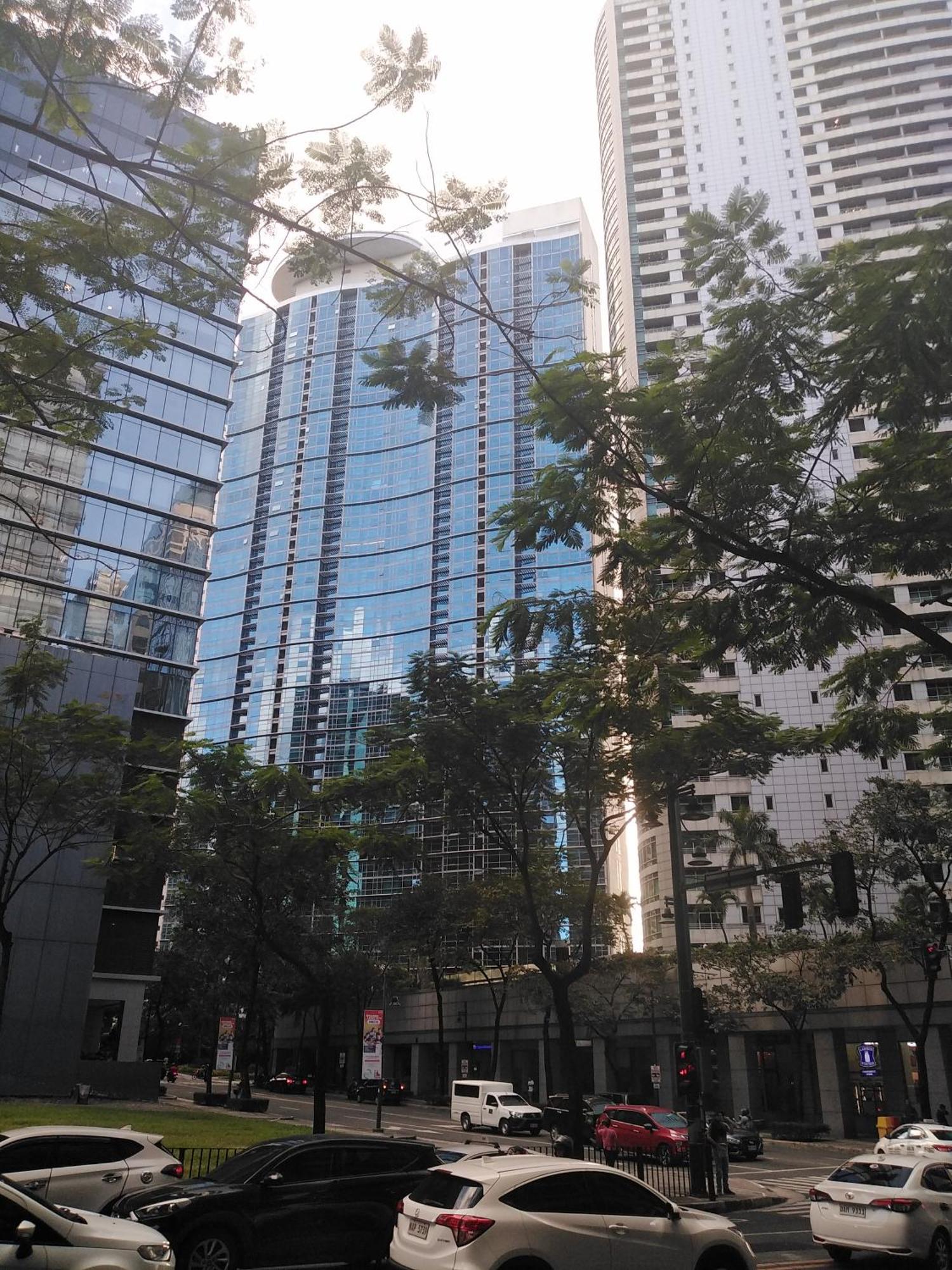 2 Bedrooms Units Forbes Area 5Th Avenue Bgc Center Manila Eksteriør billede
